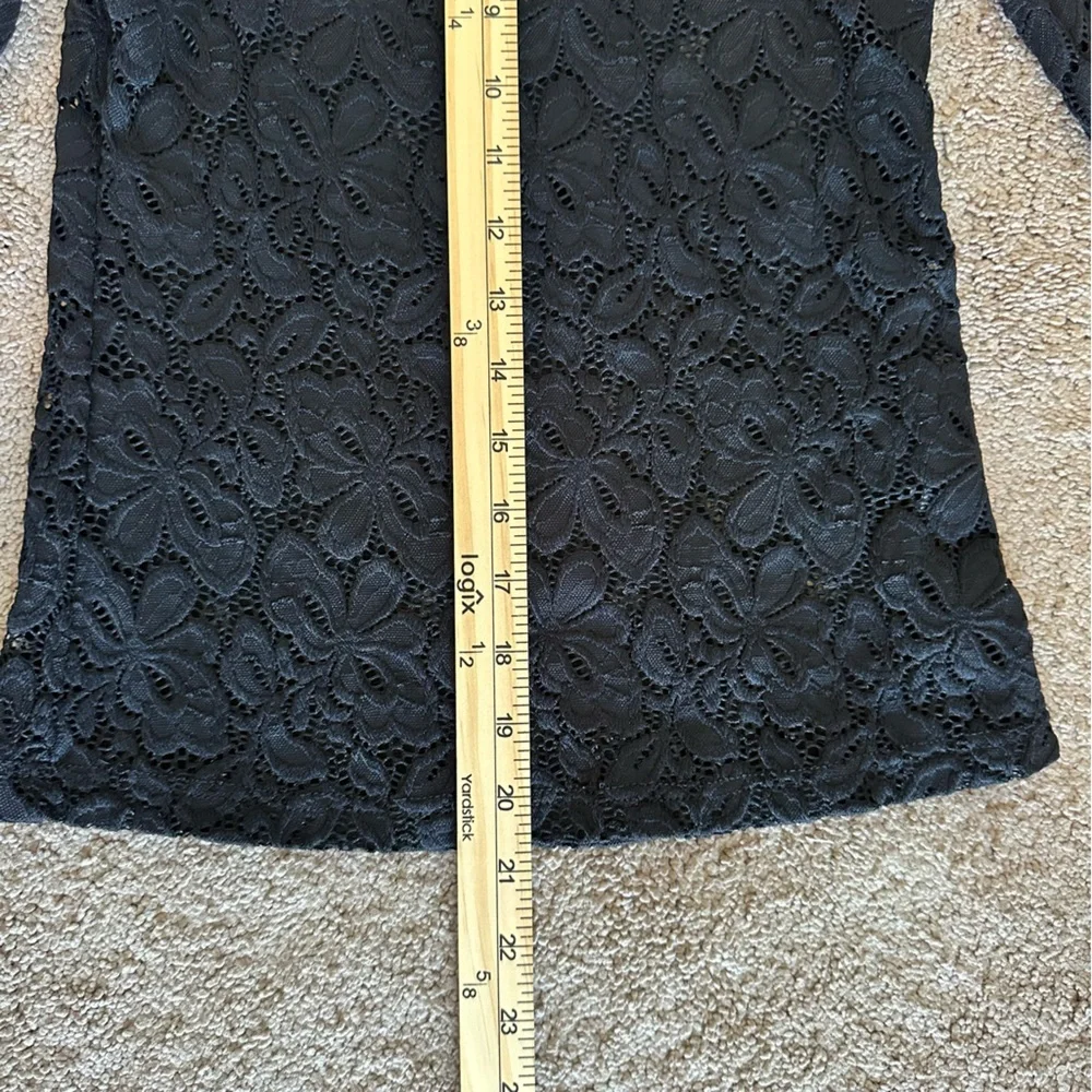 Sheer Black Lace Long Sleeve Top Floral Scalloped Neck Size S - Picture 5 of 8